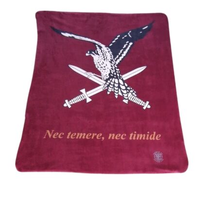 Falcon Elite Fleece Deken met het embleem van de 11e Luchtmobiele Brigade, symbool van trots en verbondenheid.